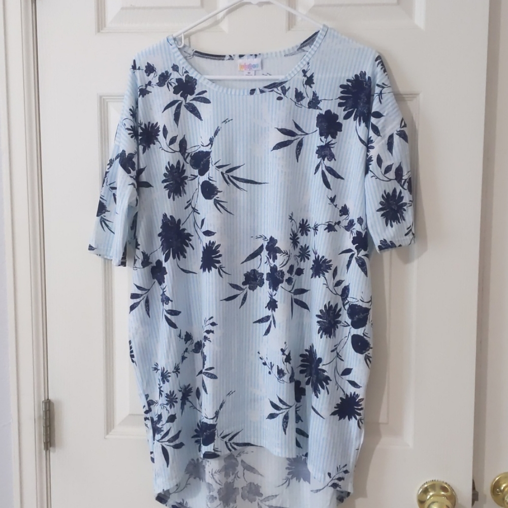 LuLaRoe Irma Top